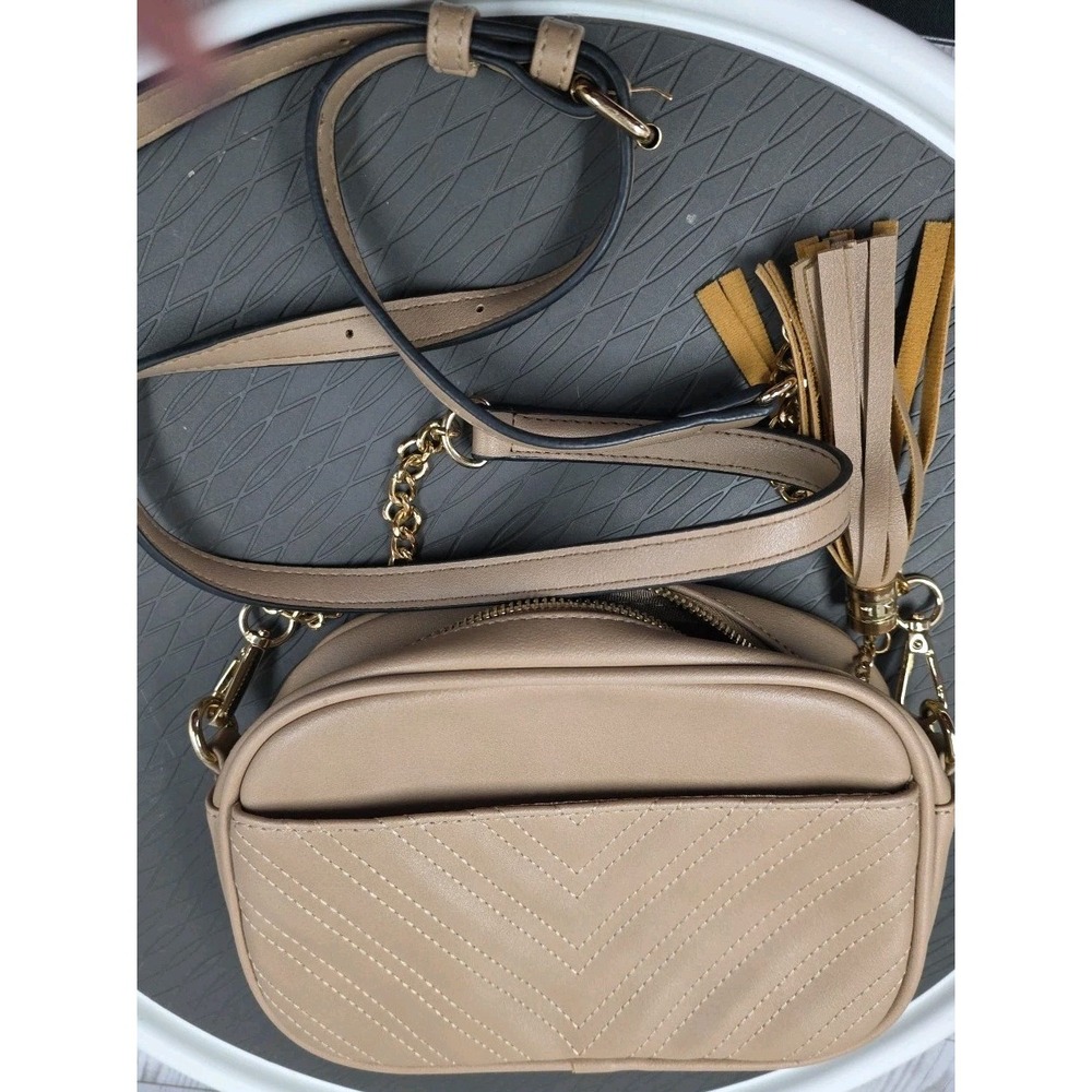 lola mae tan small crossbody purse with quilted pattern & gold tone accents